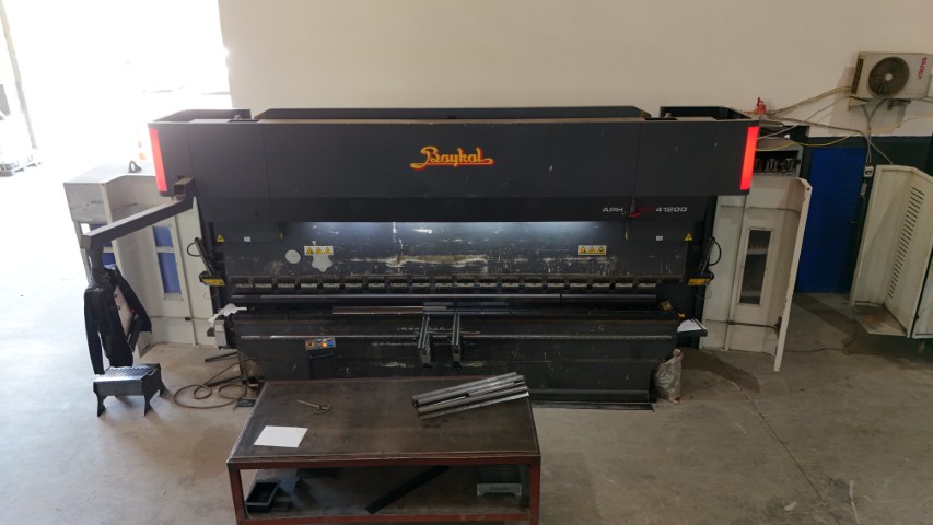 Baykal 4 Metre 200 Ton Abkant Büküm Makinesi